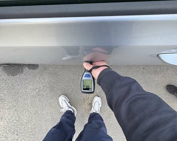 Серый Фольксваген Гольф, объемом двигателя 1.39 л и пробегом 235 тыс. км за 8400 $, фото 76 на Automoto.ua