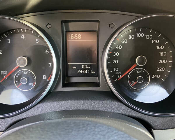 Сірий Фольксваген Гольф, об'ємом двигуна 1.39 л та пробігом 234 тис. км за 7300 $, фото 33 на Automoto.ua