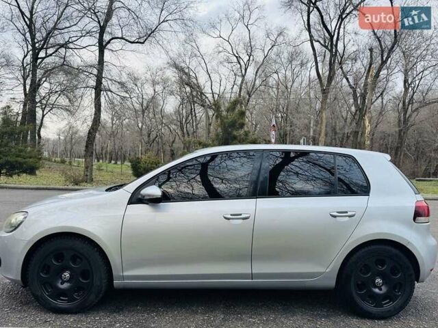 Серый Фольксваген Гольф, объемом двигателя 1.4 л и пробегом 251 тыс. км за 7800 $, фото 1 на Automoto.ua