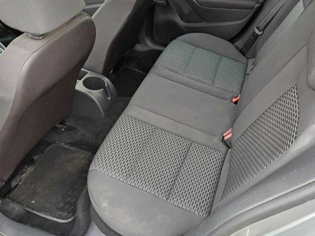 Сірий Фольксваген Гольф, об'ємом двигуна 1.4 л та пробігом 230 тис. км за 6500 $, фото 4 на Automoto.ua