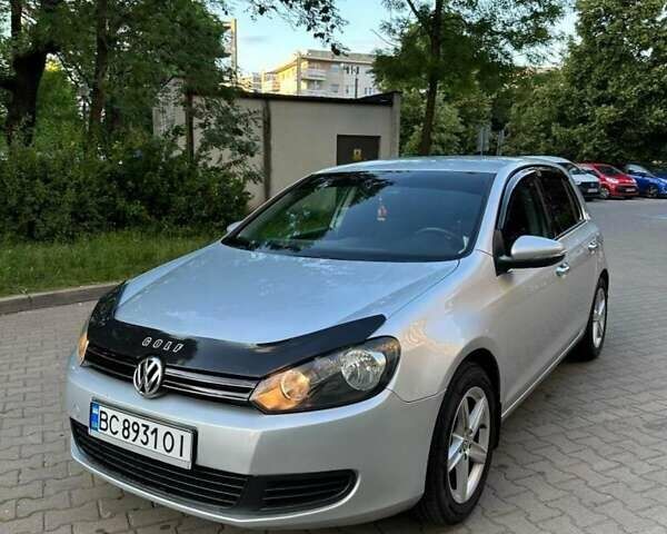 Серый Фольксваген Гольф, объемом двигателя 1.2 л и пробегом 245 тыс. км за 6800 $, фото 1 на Automoto.ua