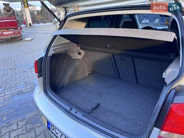 Серый Фольксваген Гольф, объемом двигателя 1.97 л и пробегом 285 тыс. км за 6700 $, фото 11 на Automoto.ua