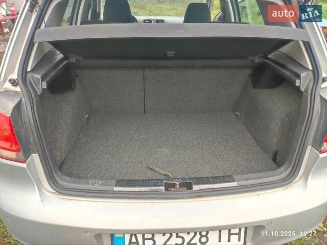 Сірий Фольксваген Гольф, об'ємом двигуна 1.6 л та пробігом 192 тис. км за 7500 $, фото 2 на Automoto.ua