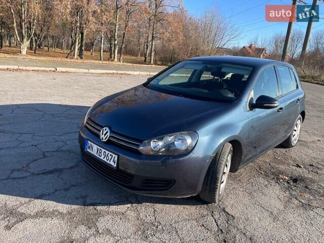 Сірий Фольксваген Гольф, об'ємом двигуна 1.39 л та пробігом 202 тис. км за 6000 $, фото 1 на Automoto.ua