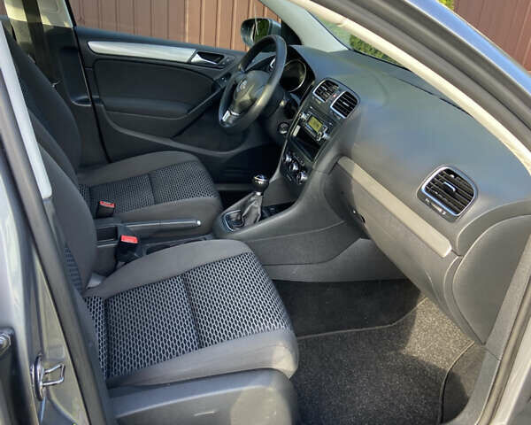 Сірий Фольксваген Гольф, об'ємом двигуна 1.39 л та пробігом 234 тис. км за 7300 $, фото 21 на Automoto.ua