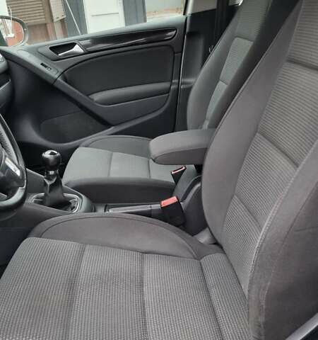 Сірий Фольксваген Гольф, об'ємом двигуна 1.39 л та пробігом 195 тис. км за 7200 $, фото 14 на Automoto.ua