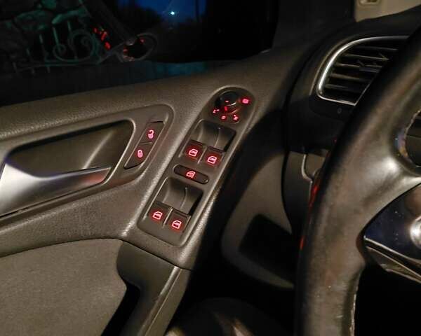 Сірий Фольксваген Гольф, об'ємом двигуна 1.97 л та пробігом 266 тис. км за 7100 $, фото 6 на Automoto.ua