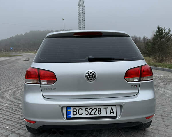 Серый Фольксваген Гольф, объемом двигателя 1.39 л и пробегом 165 тыс. км за 7799 $, фото 9 на Automoto.ua