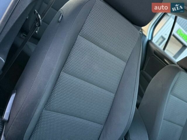 Сірий Фольксваген Гольф, об'ємом двигуна 1.39 л та пробігом 190 тис. км за 7800 $, фото 92 на Automoto.ua