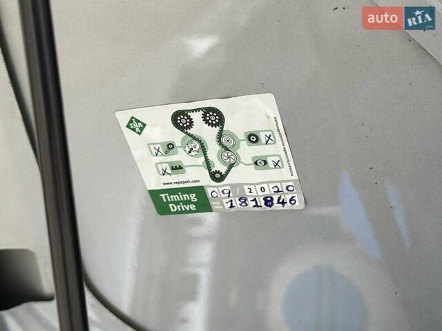 Серый Фольксваген Гольф, объемом двигателя 1.39 л и пробегом 235 тыс. км за 8400 $, фото 17 на Automoto.ua