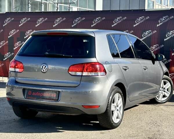 Сірий Фольксваген Гольф, об'ємом двигуна 1.39 л та пробігом 191 тис. км за 8000 $, фото 6 на Automoto.ua