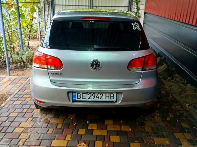 Фольксваген Гольф 2009 в Николаеве на Automoto.ua Серый Фольксваген Гольф, объемом двигателя 1.4 л и пробегом 133 тыс. км за 7800 $, фото 2 на Automoto.ua