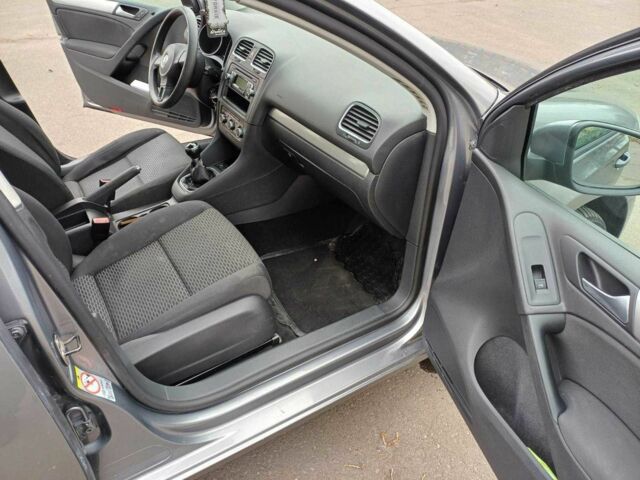 Сірий Фольксваген Гольф, об'ємом двигуна 1.4 л та пробігом 230 тис. км за 6500 $, фото 14 на Automoto.ua