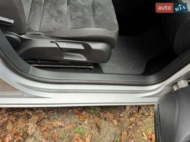 Серый Фольксваген Гольф, объемом двигателя 1.39 л и пробегом 213 тыс. км за 7200 $, фото 17 на Automoto.ua