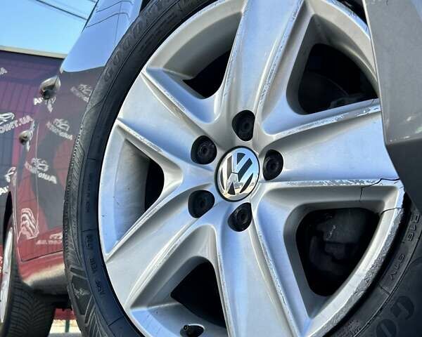 Сірий Фольксваген Гольф, об'ємом двигуна 1.39 л та пробігом 191 тис. км за 8000 $, фото 5 на Automoto.ua