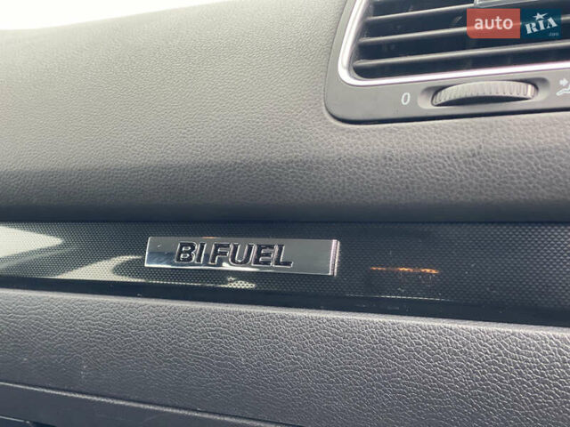Серый Фольксваген Гольф, объемом двигателя 1.6 л и пробегом 213 тыс. км за 7950 $, фото 19 на Automoto.ua