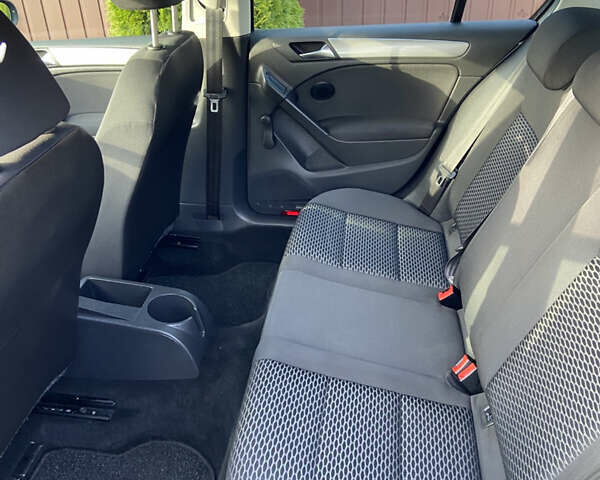 Сірий Фольксваген Гольф, об'ємом двигуна 1.39 л та пробігом 234 тис. км за 7300 $, фото 19 на Automoto.ua