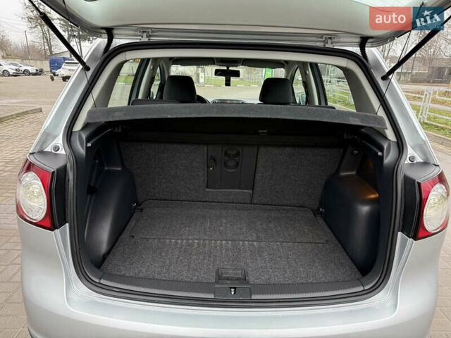 Сірий Фольксваген Гольф, об'ємом двигуна 1.6 л та пробігом 204 тис. км за 7700 $, фото 26 на Automoto.ua