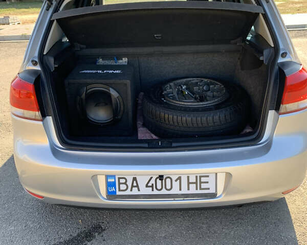 Фольксваген Гольф 2009 в Бобринце на Automoto.ua Серый Фольксваген Гольф, объемом двигателя 1.4 л и пробегом 299 тыс. км за 7500 $, фото 13 на Automoto.ua