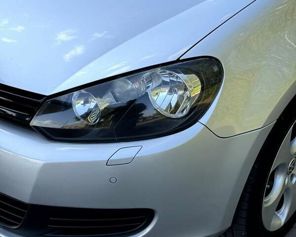 Сірий Фольксваген Гольф, об'ємом двигуна 1.4 л та пробігом 278 тис. км за 6900 $, фото 5 на Automoto.ua