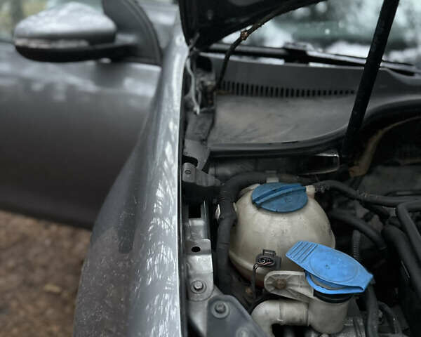 Серый Фольксваген Гольф, объемом двигателя 1.39 л и пробегом 217 тыс. км за 7150 $, фото 29 на Automoto.ua