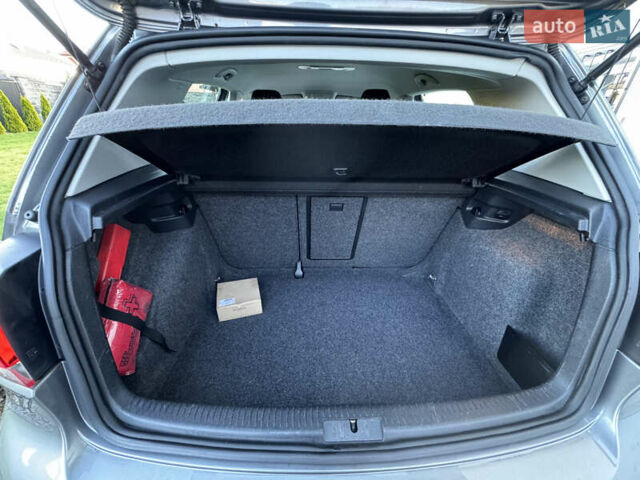 Сірий Фольксваген Гольф, об'ємом двигуна 1.6 л та пробігом 207 тис. км за 7790 $, фото 39 на Automoto.ua