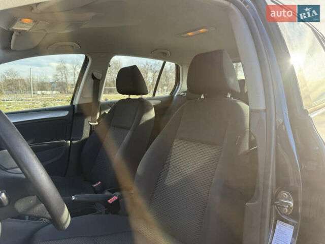 Сірий Фольксваген Гольф, об'ємом двигуна 1.4 л та пробігом 266 тис. км за 5400 $, фото 7 на Automoto.ua