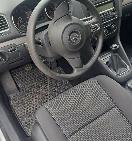 Сірий Фольксваген Гольф, об'ємом двигуна 1.4 л та пробігом 228 тис. км за 6900 $, фото 26 на Automoto.ua