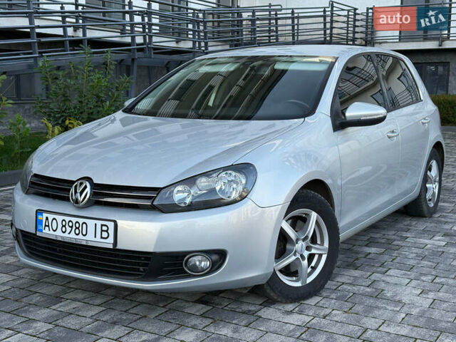 Серый Фольксваген Гольф, объемом двигателя 1.4 л и пробегом 244 тыс. км за 8500 $, фото 1 на Automoto.ua
