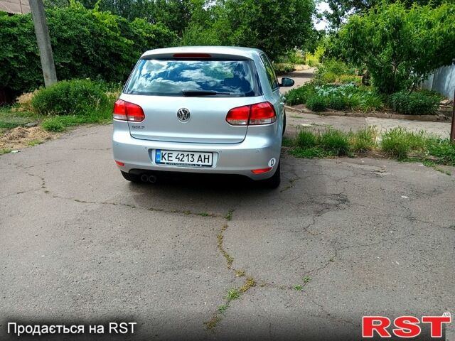 Серый Фольксваген Гольф, объемом двигателя 1.4 л и пробегом 175 тыс. км за 7300 $, фото 4 на Automoto.ua