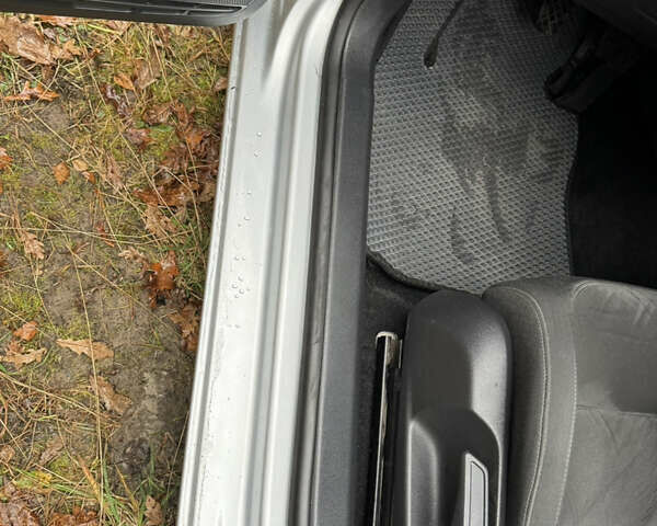 Серый Фольксваген Гольф, объемом двигателя 1.39 л и пробегом 213 тыс. км за 7200 $, фото 23 на Automoto.ua