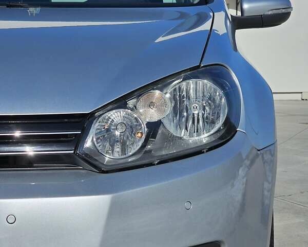 Серый Фольксваген Гольф, объемом двигателя 1.4 л и пробегом 220 тыс. км за 8750 $, фото 22 на Automoto.ua