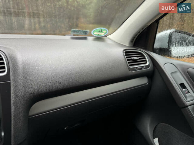 Серый Фольксваген Гольф, объемом двигателя 1.39 л и пробегом 213 тыс. км за 7200 $, фото 40 на Automoto.ua