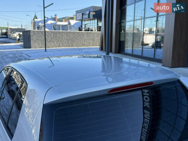 Серый Фольксваген Гольф, объемом двигателя 1.39 л и пробегом 212 тыс. км за 7900 $, фото 9 на Automoto.ua