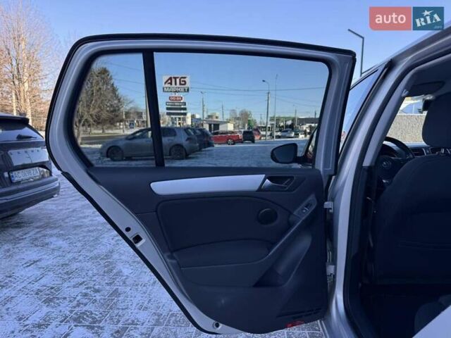 Серый Фольксваген Гольф, объемом двигателя 1.39 л и пробегом 212 тыс. км за 8600 $, фото 31 на Automoto.ua