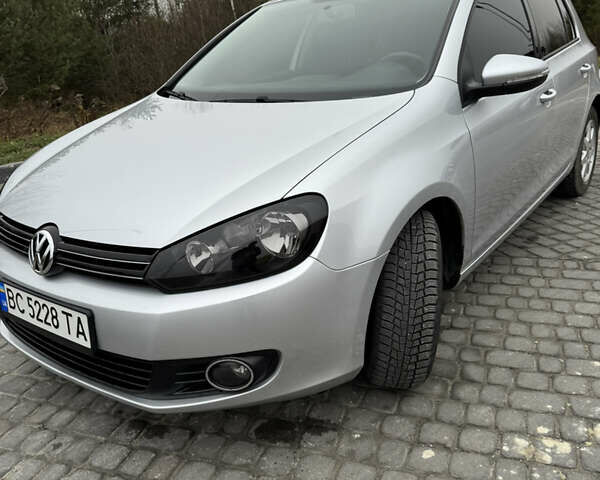 Серый Фольксваген Гольф, объемом двигателя 1.39 л и пробегом 165 тыс. км за 7799 $, фото 4 на Automoto.ua