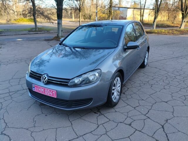 Серый Фольксваген Гольф, объемом двигателя 1.4 л и пробегом 136 тыс. км за 7150 $, фото 2 на Automoto.ua