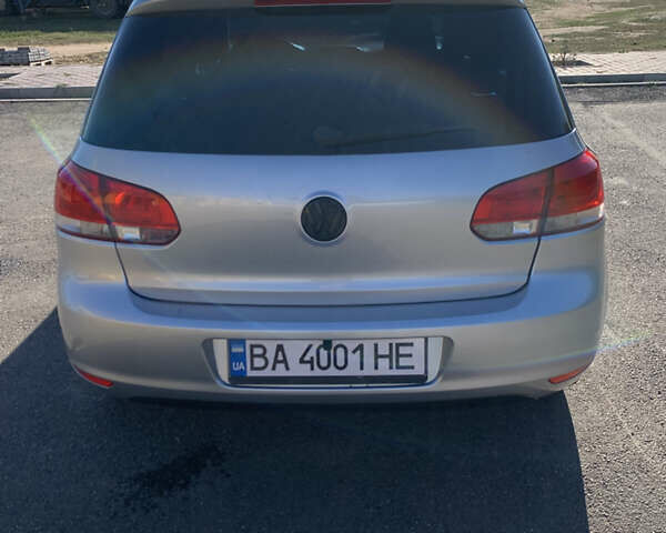 Фольксваген Гольф 2009 в Бобринце на Automoto.ua Серый Фольксваген Гольф, объемом двигателя 1.4 л и пробегом 299 тыс. км за 7500 $, фото 11 на Automoto.ua