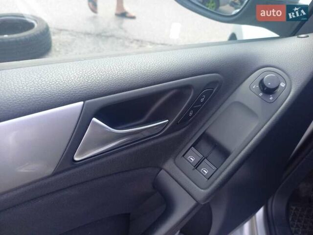 Сірий Фольксваген Гольф, об'ємом двигуна 1.4 л та пробігом 228 тис. км за 6900 $, фото 11 на Automoto.ua