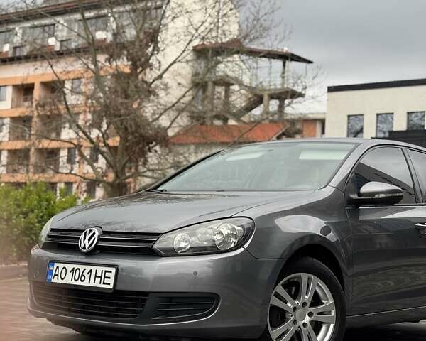 Серый Фольксваген Гольф, объемом двигателя 1.39 л и пробегом 211 тыс. км за 7650 $, фото 16 на Automoto.ua