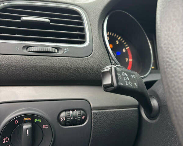 Сірий Фольксваген Гольф, об'ємом двигуна 1.6 л та пробігом 230 тис. км за 6700 $, фото 12 на Automoto.ua