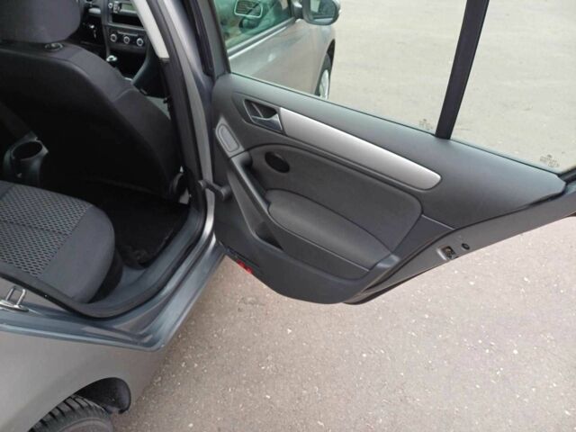 Сірий Фольксваген Гольф, об'ємом двигуна 1.4 л та пробігом 230 тис. км за 6500 $, фото 13 на Automoto.ua