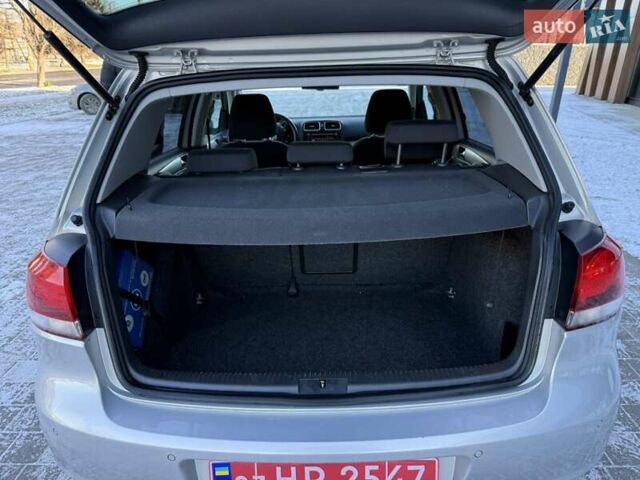 Серый Фольксваген Гольф, объемом двигателя 1.39 л и пробегом 212 тыс. км за 8600 $, фото 43 на Automoto.ua