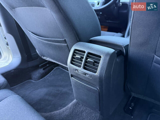 Серый Фольксваген Гольф, объемом двигателя 1.39 л и пробегом 212 тыс. км за 7900 $, фото 38 на Automoto.ua