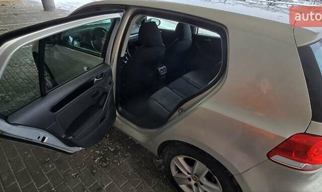 Серый Фольксваген Гольф, объемом двигателя 1.39 л и пробегом 162 тыс. км за 8500 $, фото 8 на Automoto.ua