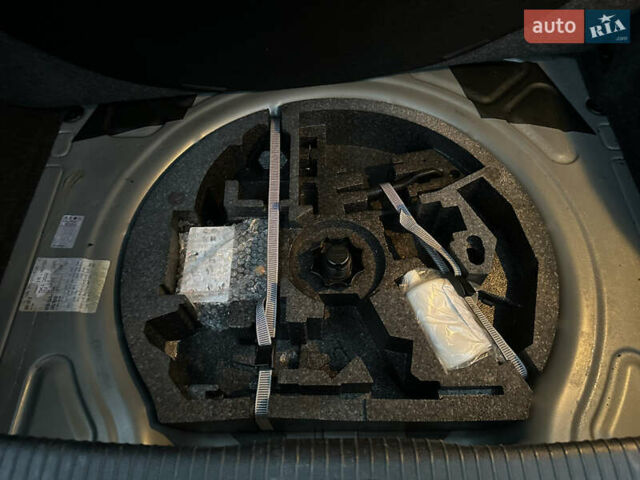 Серый Фольксваген Гольф, объемом двигателя 1.39 л и пробегом 217 тыс. км за 7150 $, фото 22 на Automoto.ua