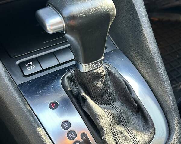 Сірий Фольксваген Гольф, об'ємом двигуна 1.39 л та пробігом 191 тис. км за 8000 $, фото 19 на Automoto.ua