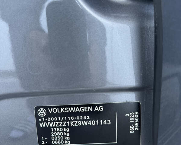Сірий Фольксваген Гольф, об'ємом двигуна 1.6 л та пробігом 207 тис. км за 7790 $, фото 37 на Automoto.ua