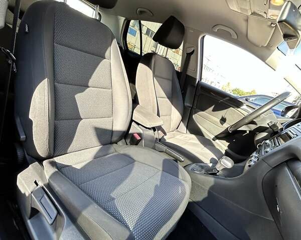 Сірий Фольксваген Гольф, об'ємом двигуна 1.39 л та пробігом 191 тис. км за 8000 $, фото 26 на Automoto.ua