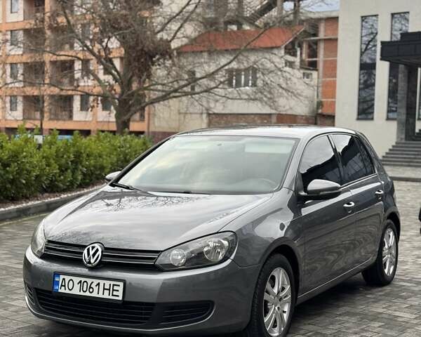 Серый Фольксваген Гольф, объемом двигателя 1.39 л и пробегом 211 тыс. км за 7650 $, фото 8 на Automoto.ua